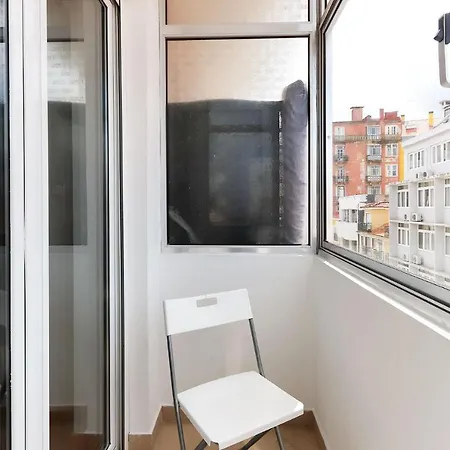 Sunny Flat View By Homing Apartment Lisbon